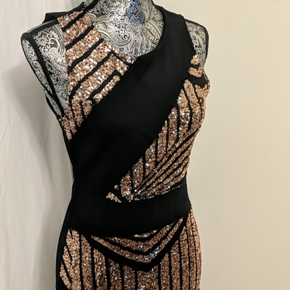 Guess gold sequin geometric dress - Picture 3 of 9